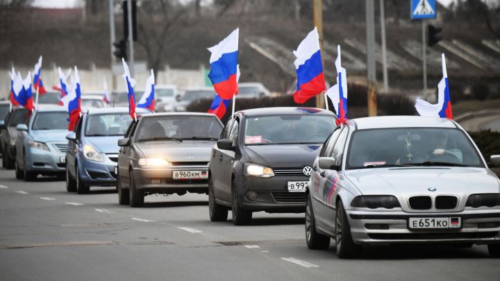 Свердловчан приглашают на автопробег ко Дню России