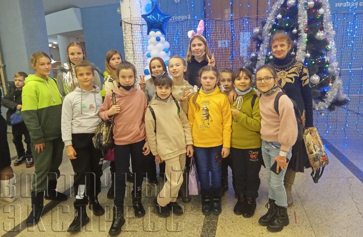 Юные цирковые артисты побывали на юбилее