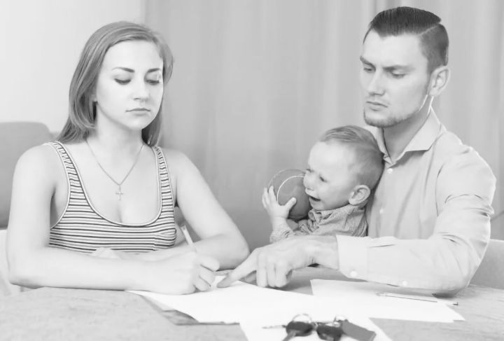 Алименты в новых условиях в Краснодоне: кто, кому и сколько должен?