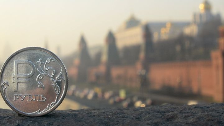 Паниковать не нужно: эксперты предрекли скорую стабилизацию рубля