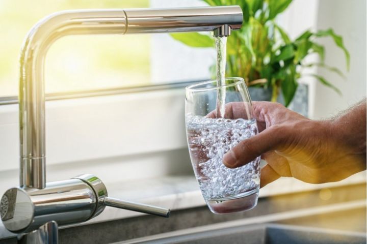 «Лугансквода» сообщила о временном прекращении подачи воды в некоторые районы Луганска 25 августа