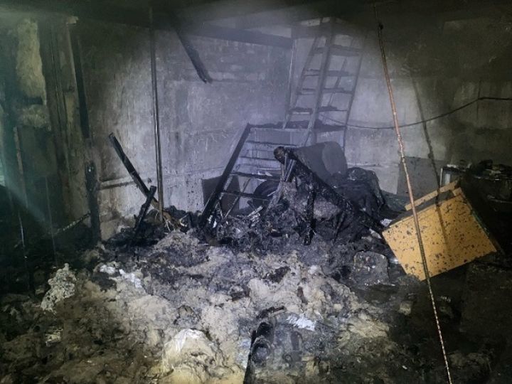 Цех по производству бумаги сгорел в Брянке