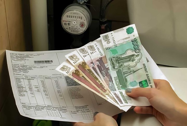 Свет - по 4 рубля, вода - свыше 87: сколько платят за коммунальные услуги в соседнем с ЛНР регионе?