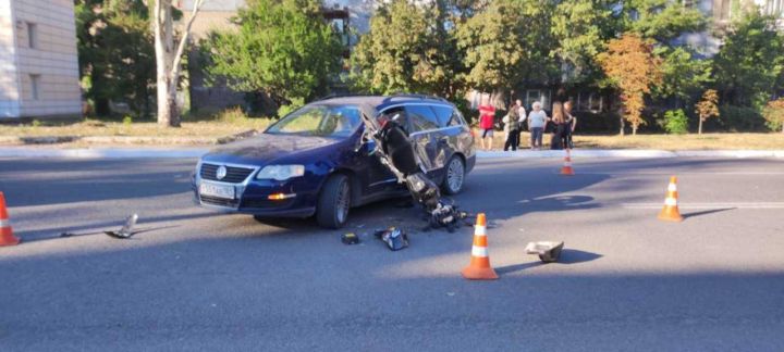 В Алчевске произошло ДТП с участием подростков: оба оказались в больнице