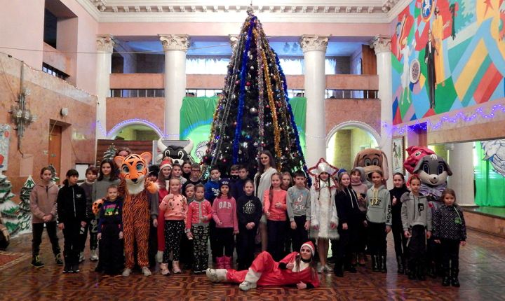 Колядки пели, Рождество встречали