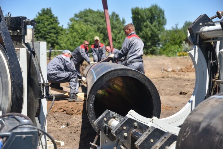 По мере модернизации водоводов: в Роспотребнадзоре сообщили, когда в ЛНР улучшится качество воды