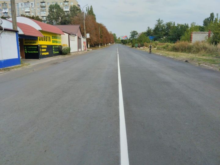 В одном из районов ЛНР досрочно отремонтировали почти 30 км дорог