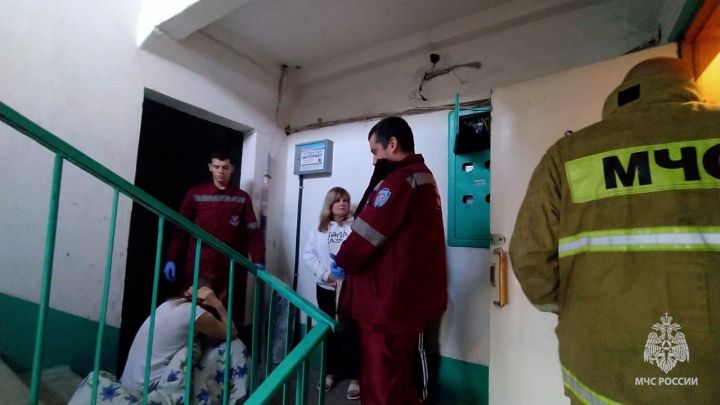 В Луганске из-за непотушенной сигареты чуть не погибла женщина