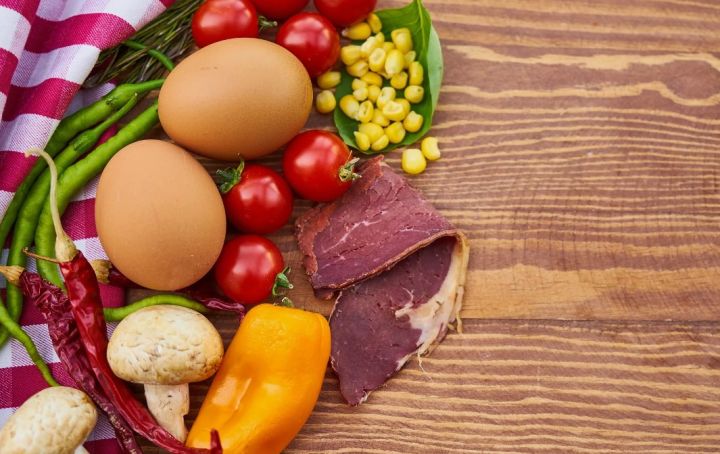 Золотые яйца и овощи: почему резко подняли цены на продукты в ДНР и какова ситуация в ЛНР?