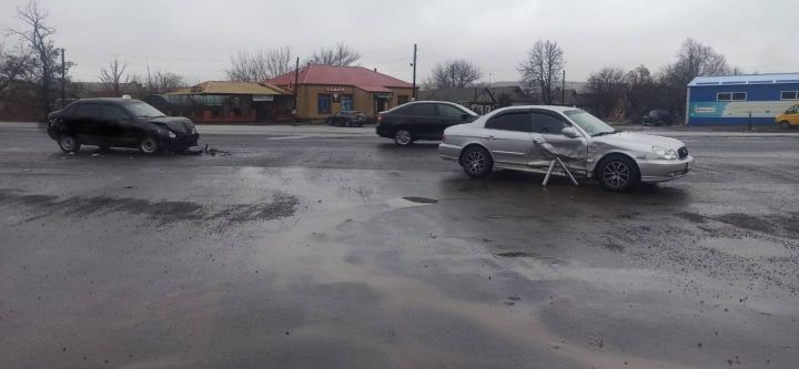 Очередная авария с несовершеннолетним: в одном из городов ЛНР произошло серьёзное ДТП