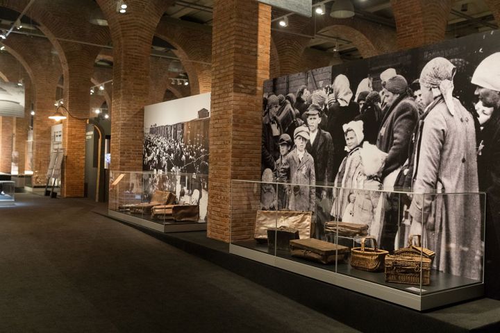 На изломе веков и на срезе эпох: леденящие ужасы Освенцима