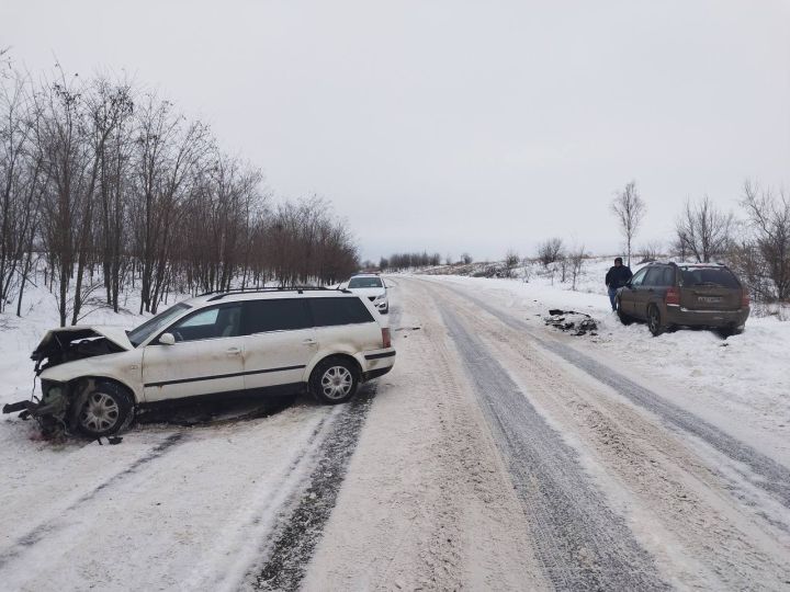 Выезд на встречку и сбитый подросток: наиболее резонансные ДТП, произошедшие 10 января в ЛНР
