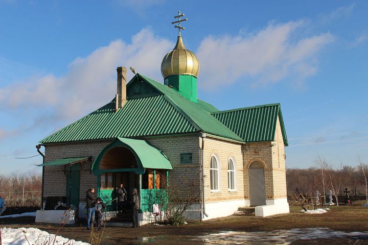 Храм Ксении Петербургской в Суходольске отметил День рождения