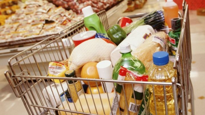 В ЛНР действует указ о регулировании цен на продукты: что нельзя продавать дороже установленной стоимости?