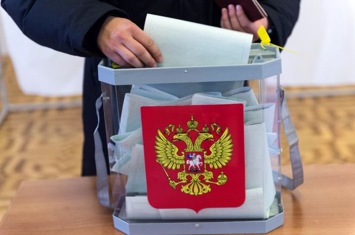 Избирком ЛНР разъяснил, до какого времени будут открыты участки для голосования на выборах президента 17 марта