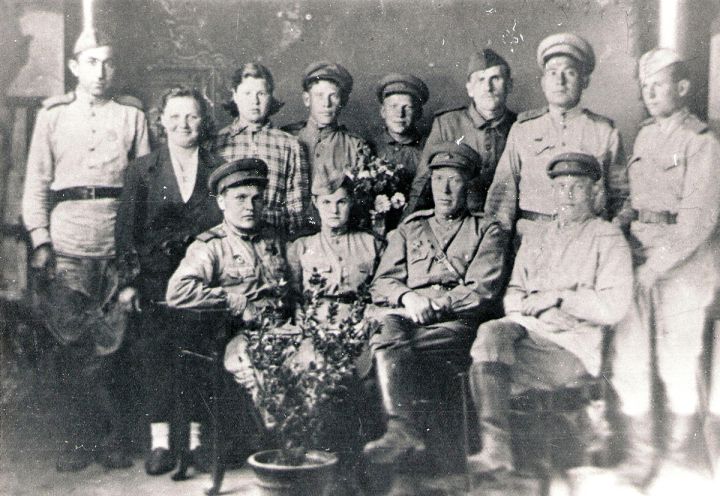 «Мама, наши!», или Победный февраль для Свердловска