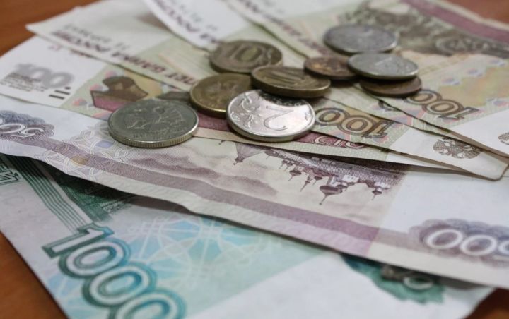 Минимальные зарплаты в ЛНР выросли с 1 января: что делать, если работодатель вам не доплачивает?