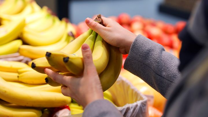 Подорожают и могут пропасть из магазинов: названы продукты, которые могут взлететь в цене в РФ