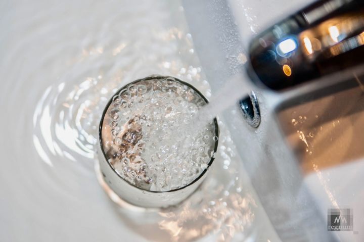 Некоторые кварталы Луганска будут получать воду по графику