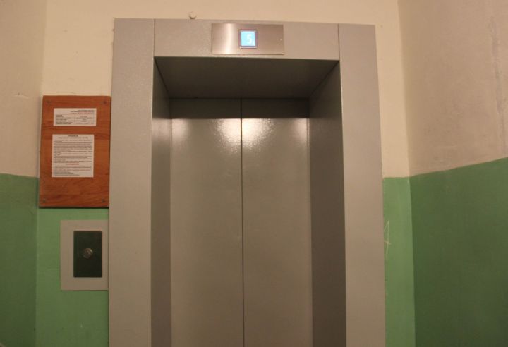 В Краснодоне отремонтируют лифты в многоквартирных домах