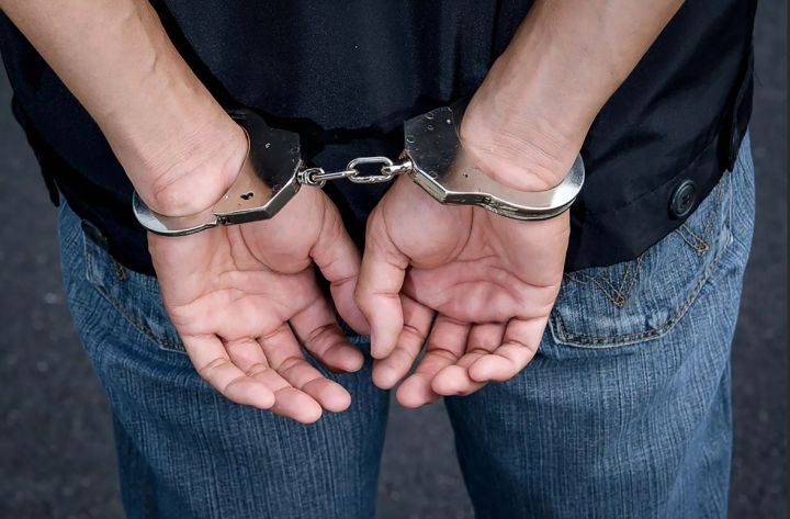 В Ростовской области несовершеннолетний блогер избивал прохожих и снимал это на камеру