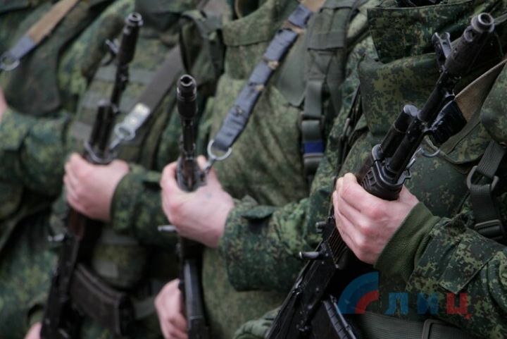 В ЛНР продолжает действовать указ о всеобщей мобилизации