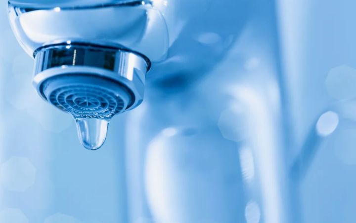 Жители одного из городов ЛНР останутся без воды с утра 5 июня: кому стоит сделать запас?