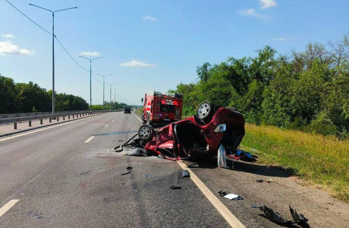 В выходные в ЛНР произошло 9 аварий на дорогах: в МВД рассказали о самых резонансных из них