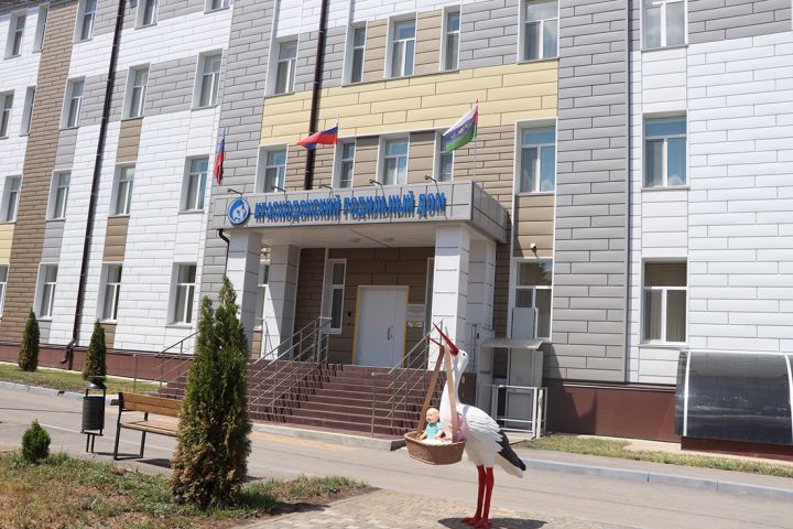Обновление роддома в Краснодоне: как изменилось учреждение после ремонта