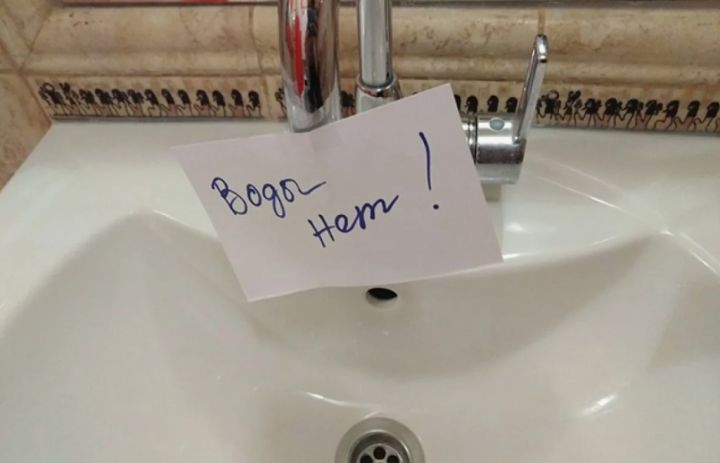Один из городов ЛНР остался без воды на сутки