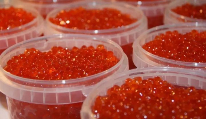 Мошенница продала пенсионерке из ЛНР поддельную красную икру - полиция ищет деньги