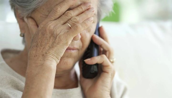 Лишили всех сбережений: больше 500 тыс. руб отдала пенсионерка из ЛНР обманувшим её мошенникам