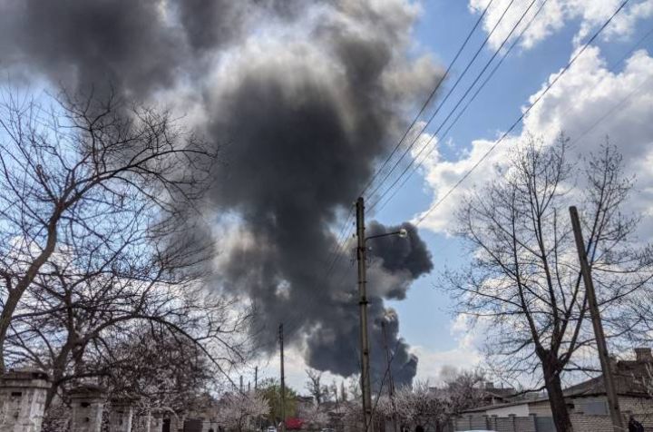 Киевские силовики подорвали цистерны с химикатами в Рубежном