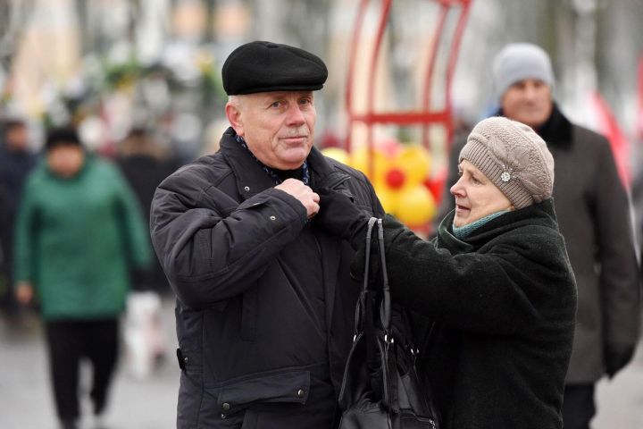 В ЛНР появились мошенники, выманивающие у пенсионеров деньги под видом помощи