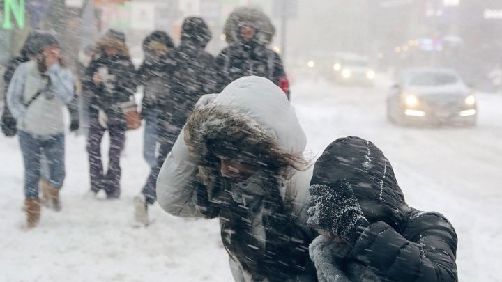 Внимание, жители! Ухудшение погоды, снег и метель прогнозируют в ЛНР