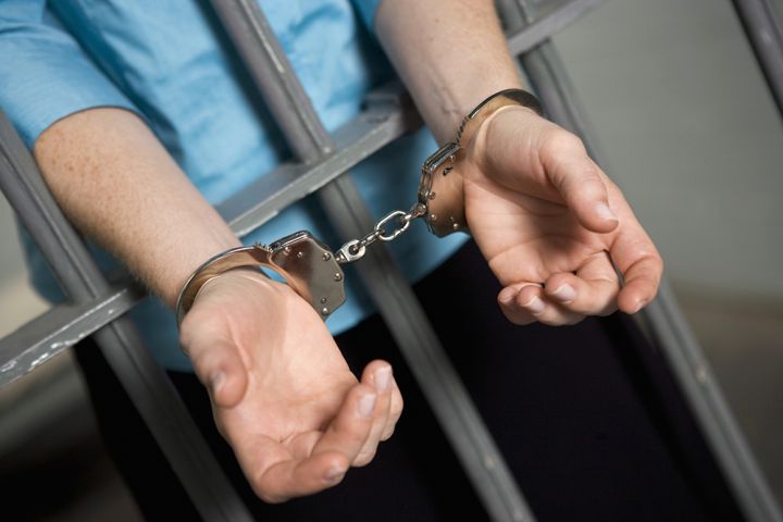 В ЛНР рецидивисту, убивавшему людей в нескольких регионах, дали пожизненное