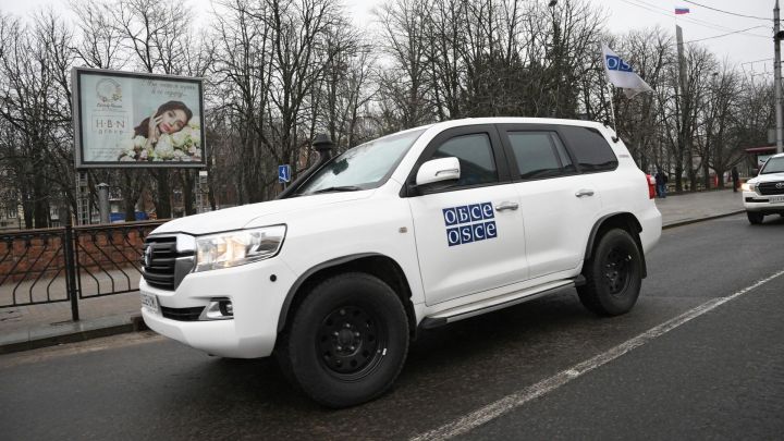 МГБ задержало сотрудника СММ ОБСЕ из Луганска, подозреваемого в госизмене