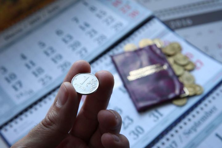 Достигшие 80-летнего возраста жители ЛНР могут получить доплату к пенсии