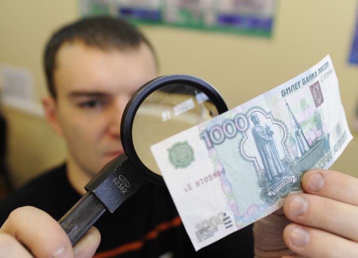 В Луганске стали распространяться поддельные деньги