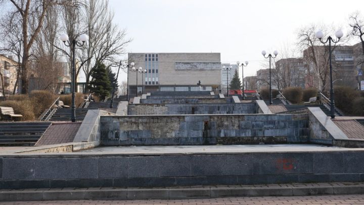 Ещё один центральный парк в Луганске отремонтируют и откроют ко Дню знаний