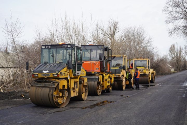 В Свердловске дорожники приступили к ремонту объездной дороги
