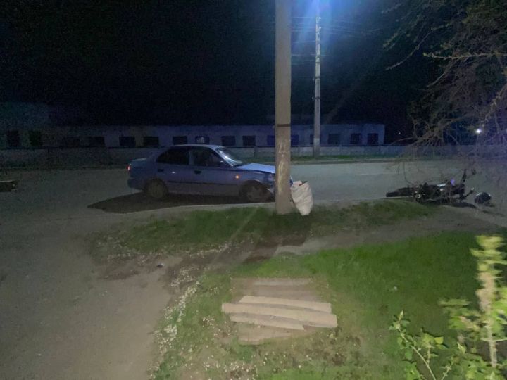 В Луганске в ДТП пострадали два мотоциклиста-бесправника: наказаны все участники аварий, вплоть до родителей