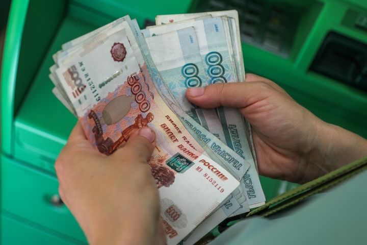 Алчевская пенсионерка рискует оказаться за решёткой за кражу 2,5 тыс. руб.