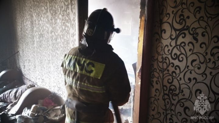 В Луганске на пожаре погиб пожилой мужчина-колясочник: он не смог выбраться из огня самостоятельно