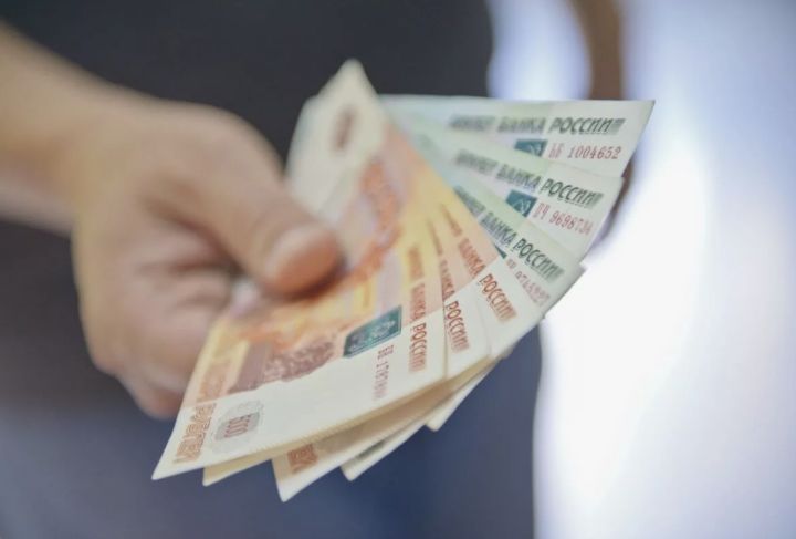 Деньги придут досрочно: стало известно, когда жителям ЛНР поступят выплаты за апрель