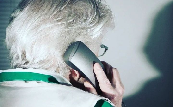 «Здравствуйте, это сотрудник маркетплейса»: мошенники стали обманывать россиян новым способом