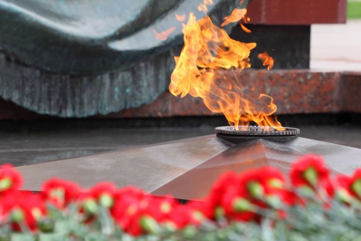 Дождь, гроза и усиление ветра: какой погоды ждать жителям ЛНР 9 мая?