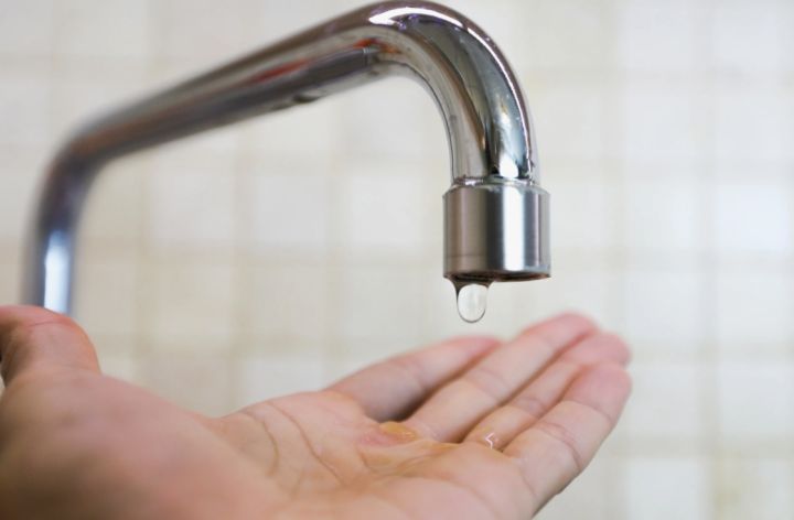 Без воды пару дней, дальше - с хлоркой: в двух городах ЛНР отключат водоснабжение уже вечером 19 мая