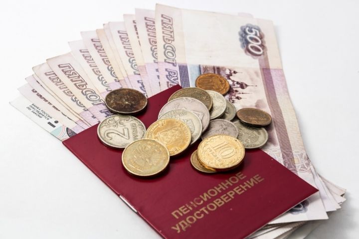 Названы группы россиян, кому уже с 1 июня увеличат размер пенсии