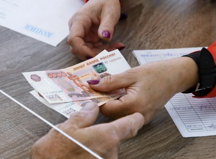 В России предложили установить ежемесячную выплату для ряда граждан: её получателями станут женщины